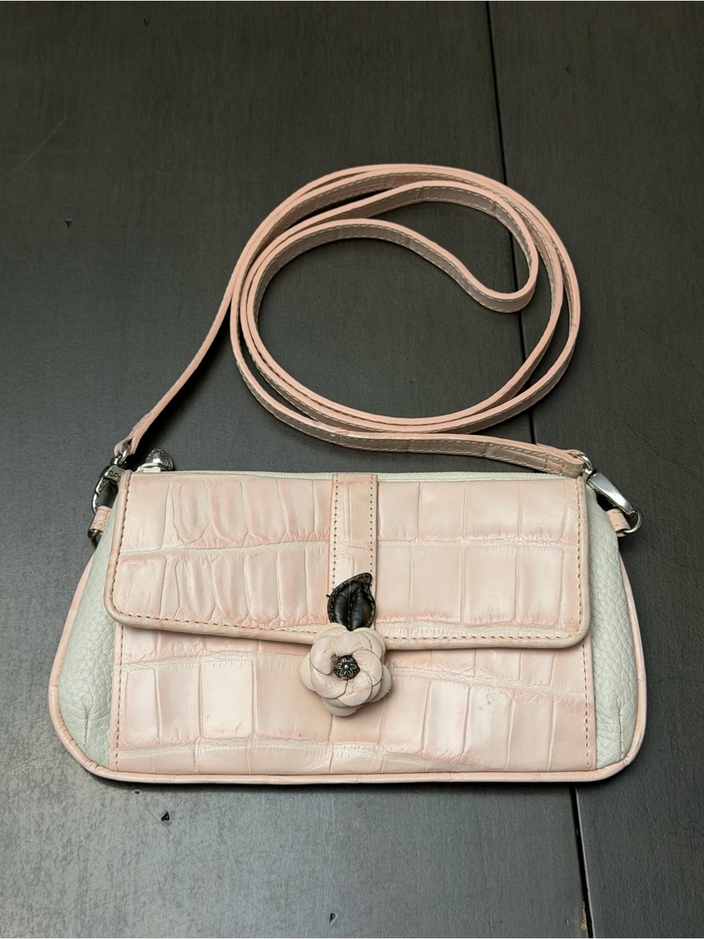 BRIGHTON Small Leather Croc Pebble Leather Flower Light Pink Organizer Crossbody